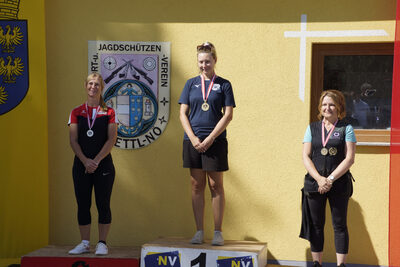 Podium Damen